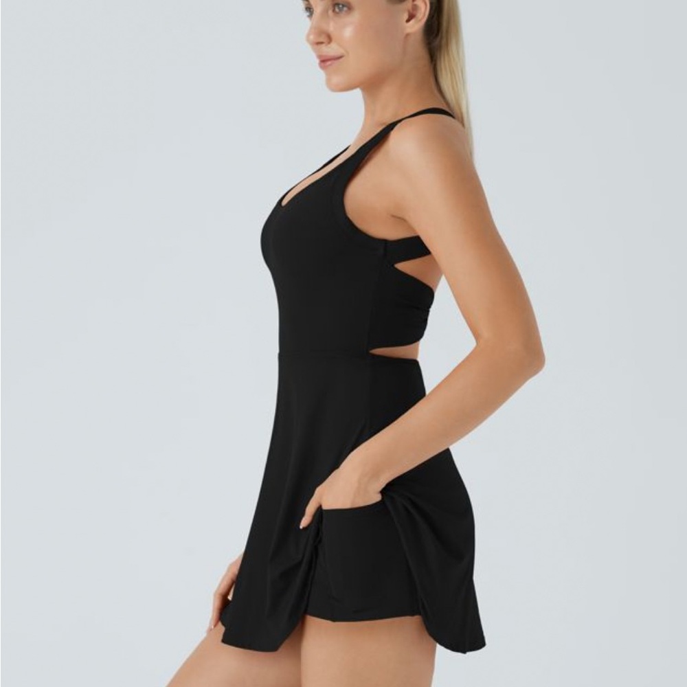 NWOT Halara XL Blackless twisted Active dress XL built in shorts w pockets - Picture 5 of 13